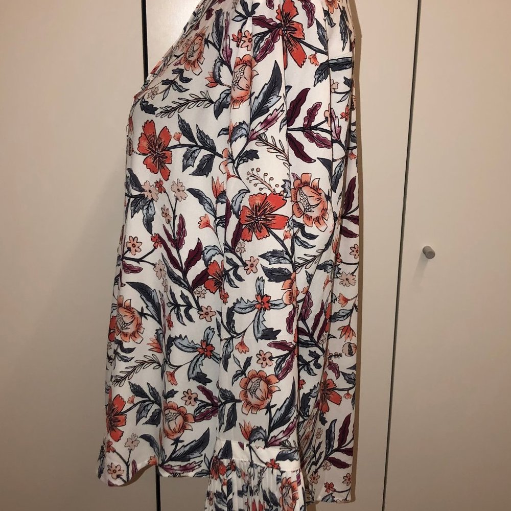 Floral Blouse - image 4